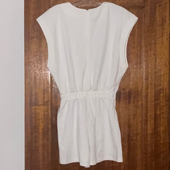 NWOT 🤍 ZARA ROMPER - Picture 7 of 9